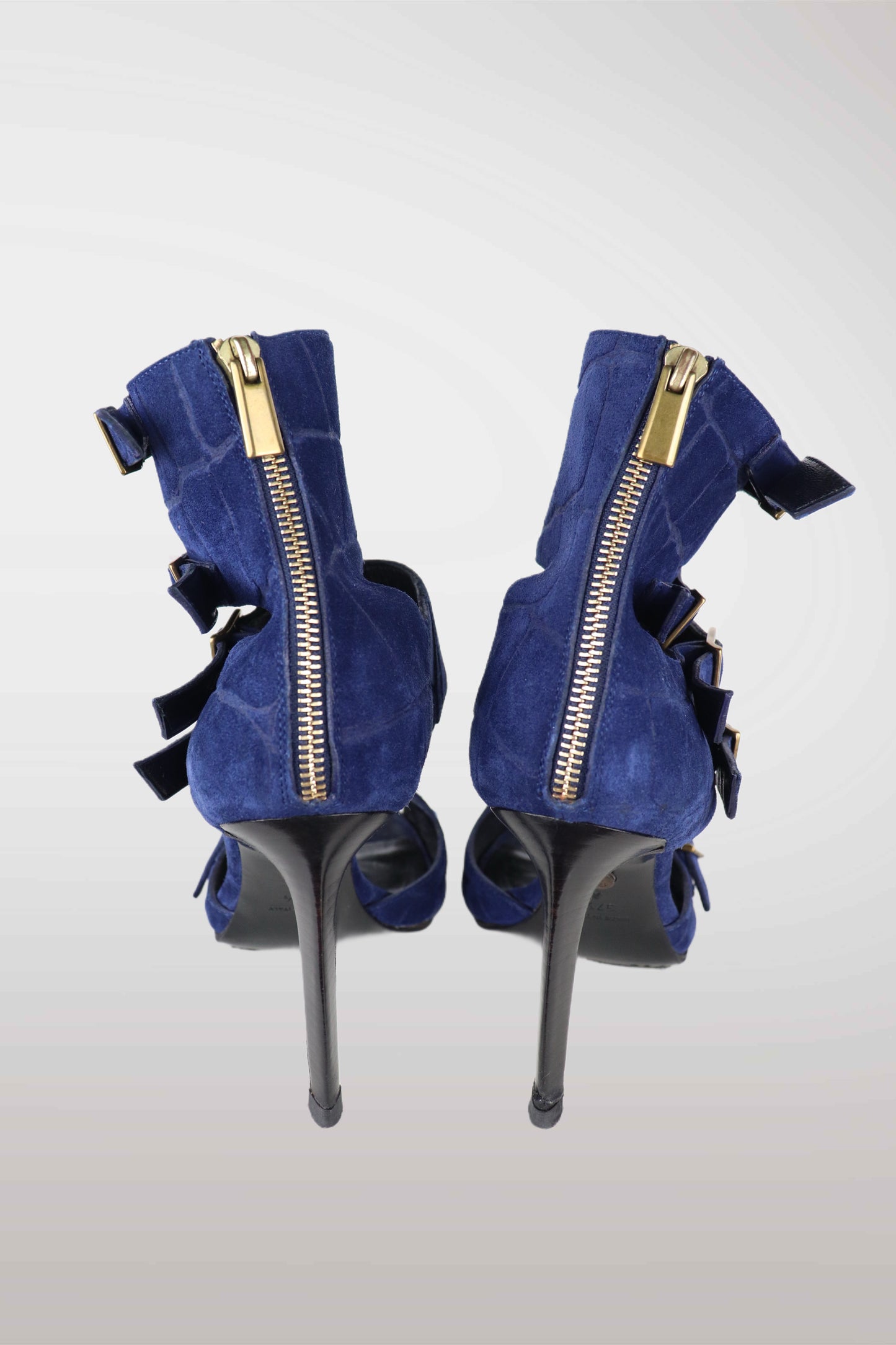 Emilio Pucci Suede Buckle Heels EU37.5