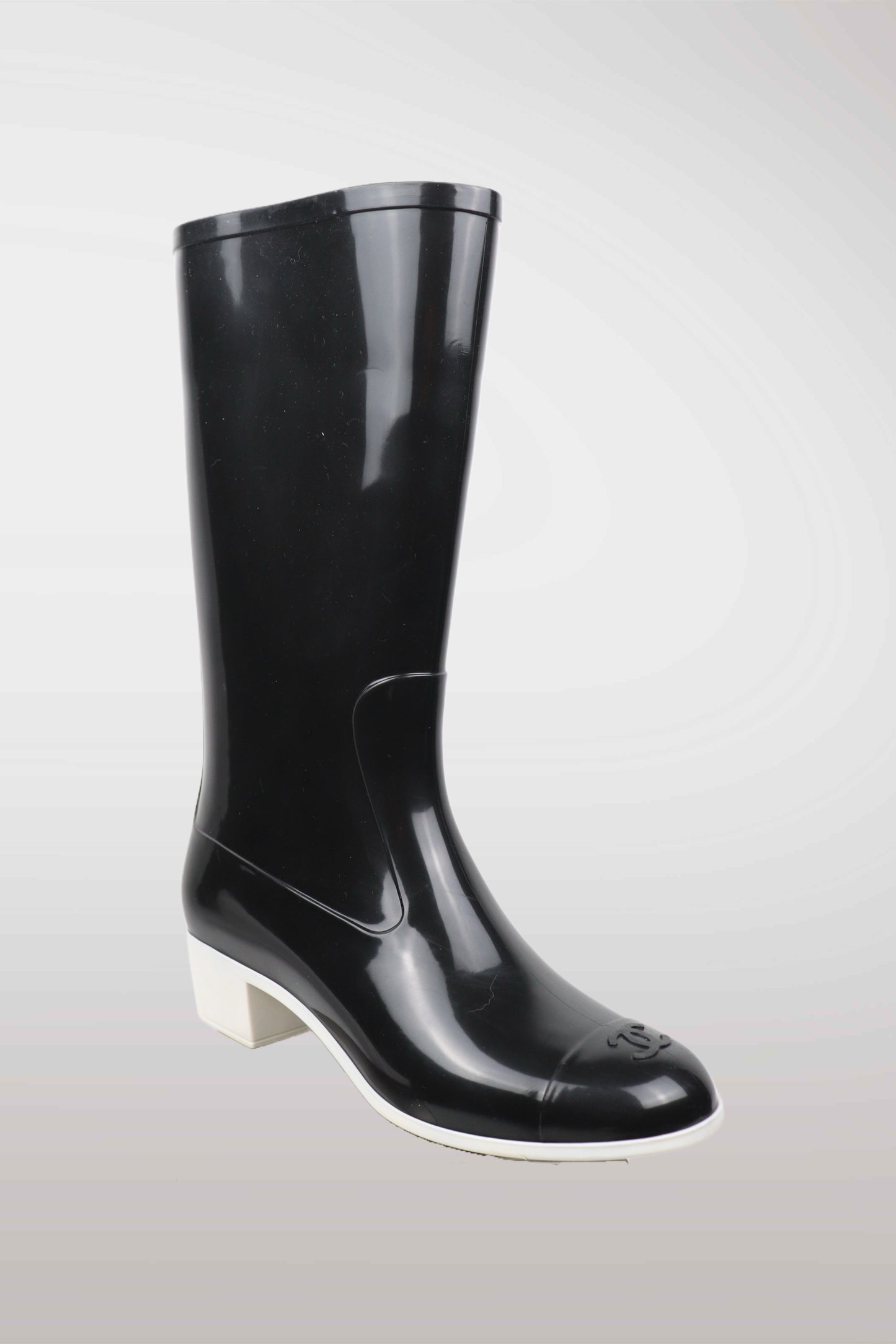 Chanel 'CC' Rain Boots | EU36