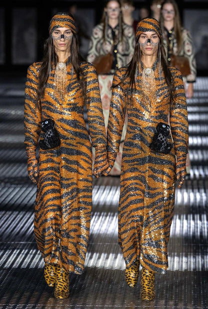Gucci S/S 2023 Runway Sequin Tiger Print Gloves