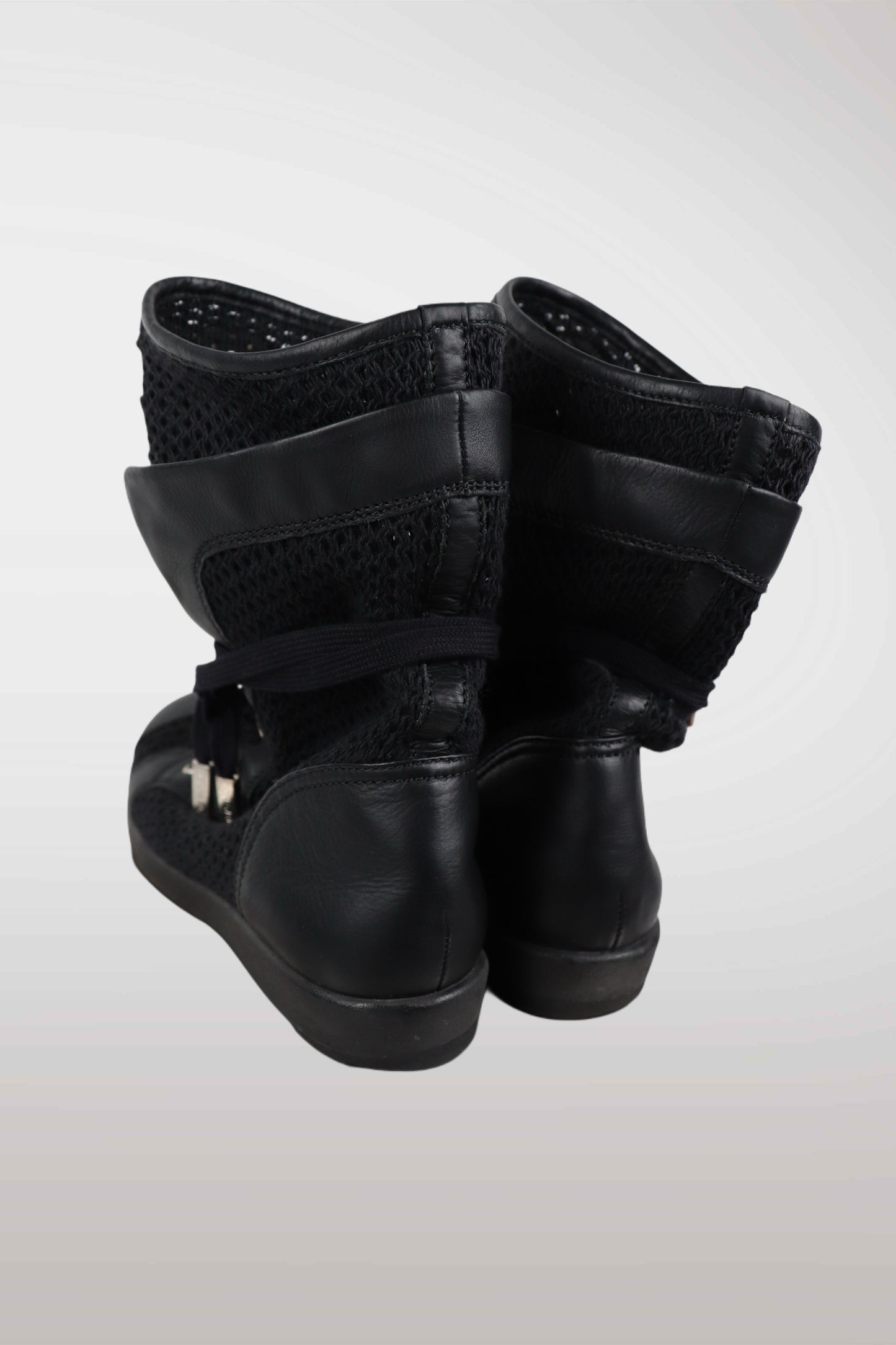 90s Chanel Black High-Top Sneakers | 36