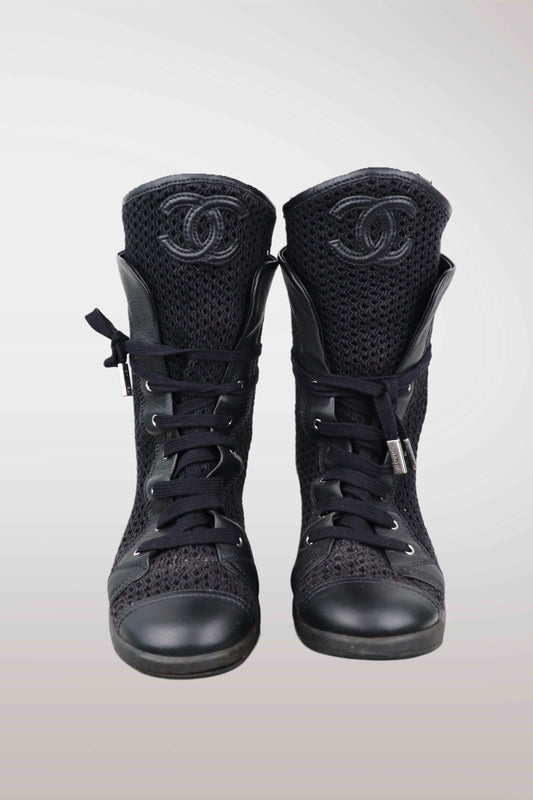 90s Chanel Black High-Top Sneakers | 36